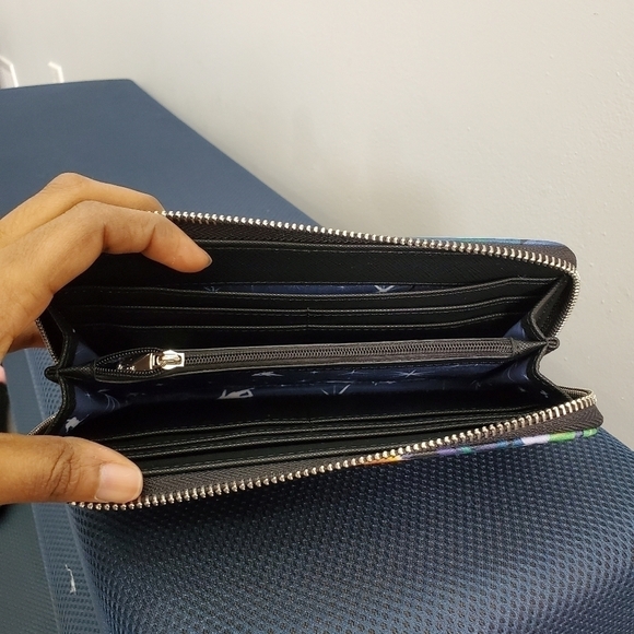 PETER pan loungefly wallet - Picture 3 of 3